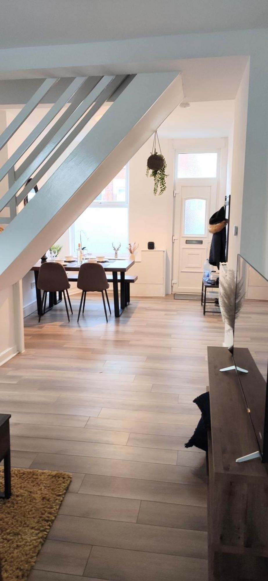 - 3 Bedroom House - Winifred St.